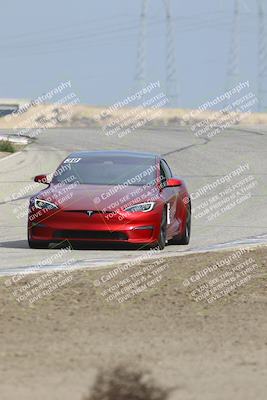 media/Oct-19-2025-Speed Ventures (Sun) [[a6e7fe67be]]/TC B/Session 2 (Outside Grapevine)/